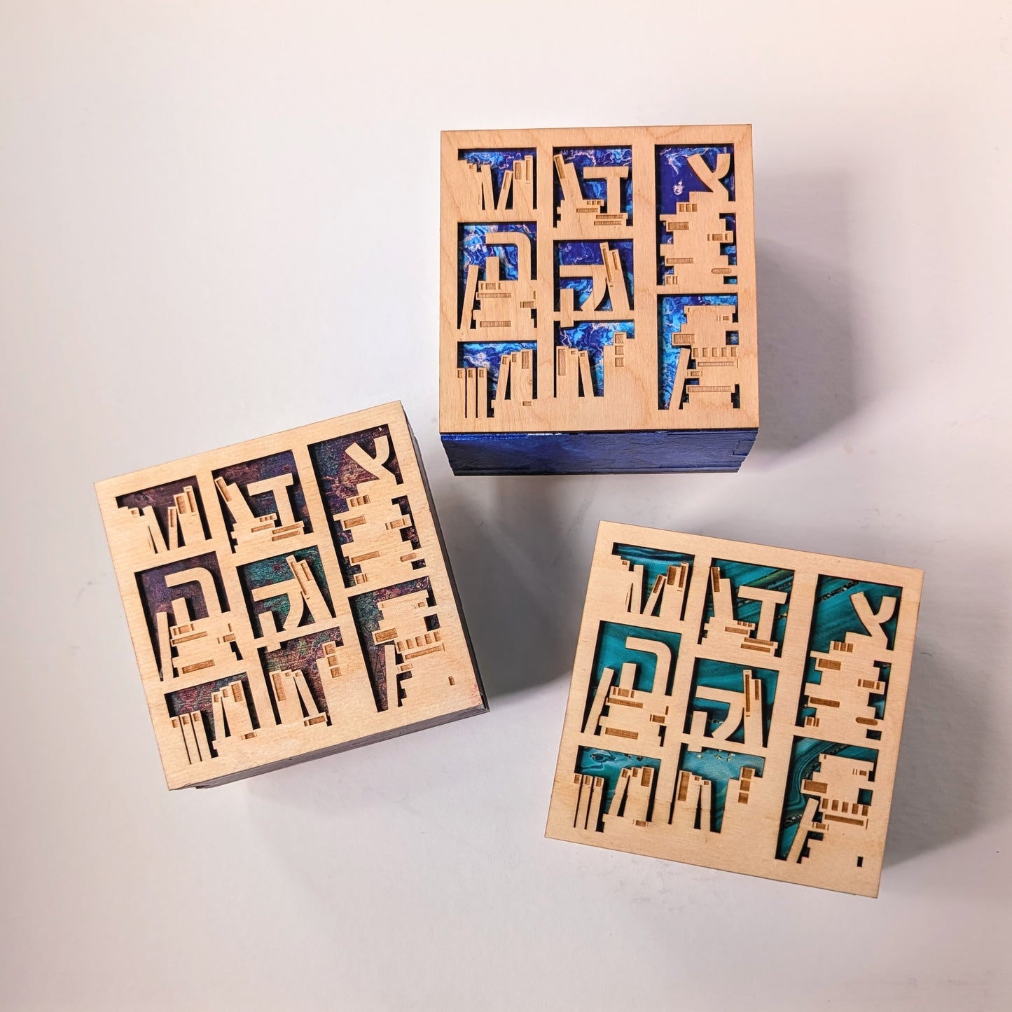 Book Lover Tzedakah Box - Gift // Bar Mitzvah or Bat Mitzvah // Librarian // Reader